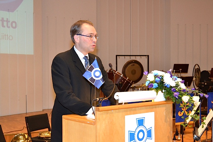 Jussi Niinistö (PS)