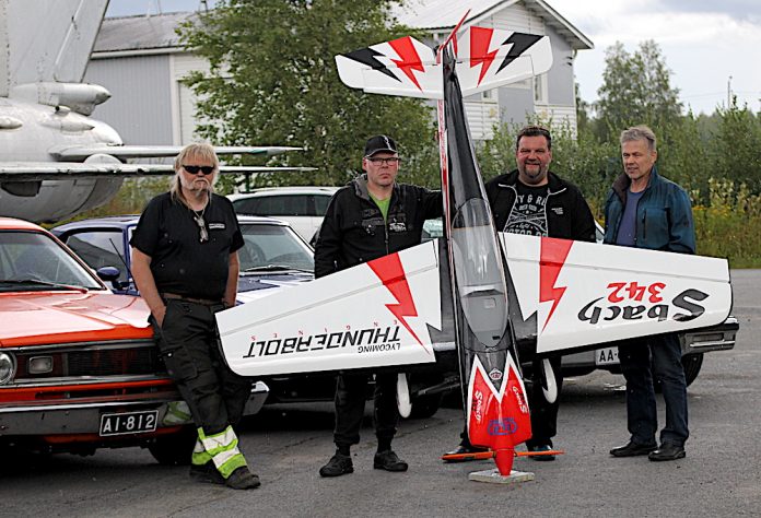 Menkijärvi_Meeting_vetäjät