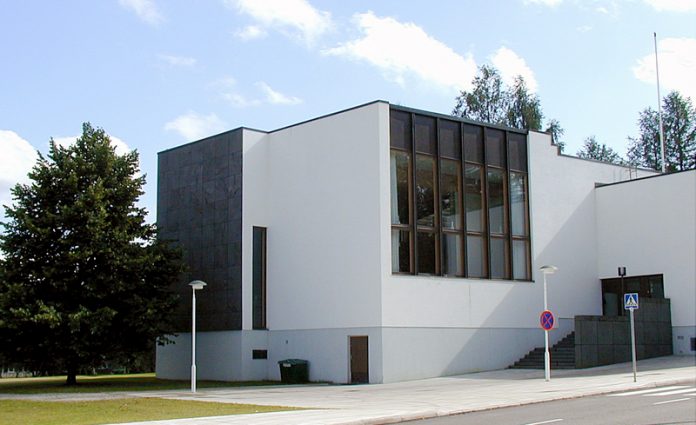 Alajärven-kaupungintalo-Alvar-Aallon-tiellä