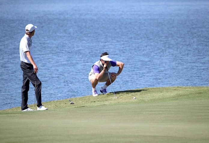 Golf_viheriö_vesi_kaksipelaajaa
